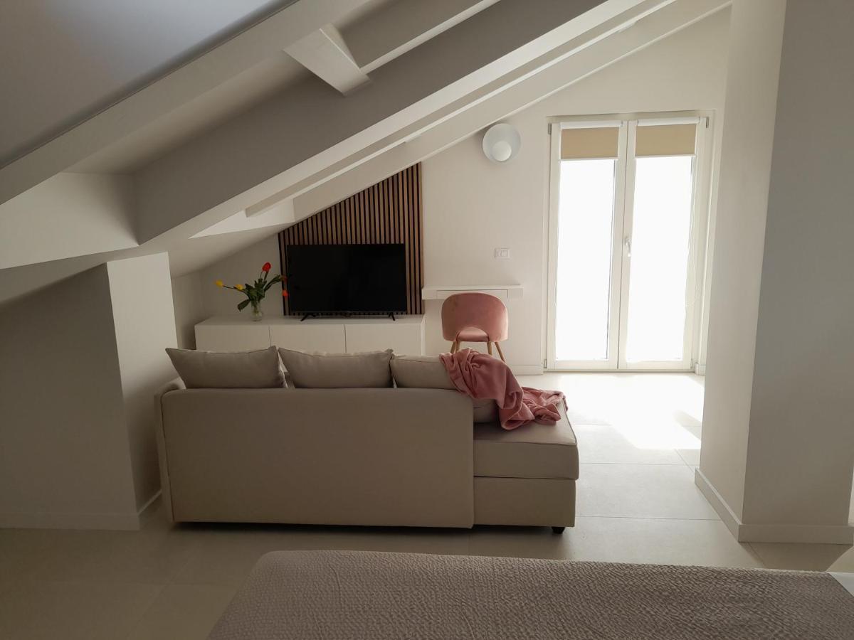 Gt Apartments - New Opening 维博瓦伦蒂亚码头 外观 照片