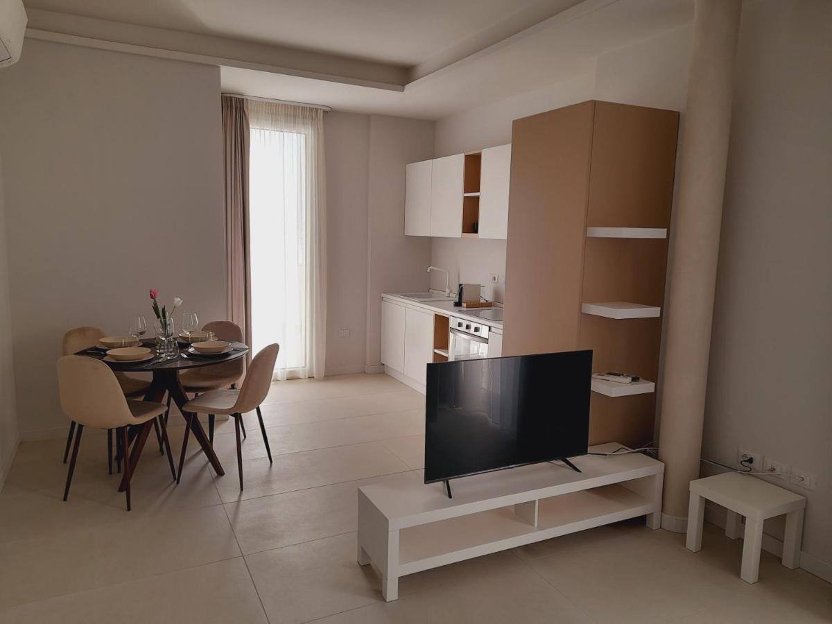 Gt Apartments - New Opening 维博瓦伦蒂亚码头 外观 照片