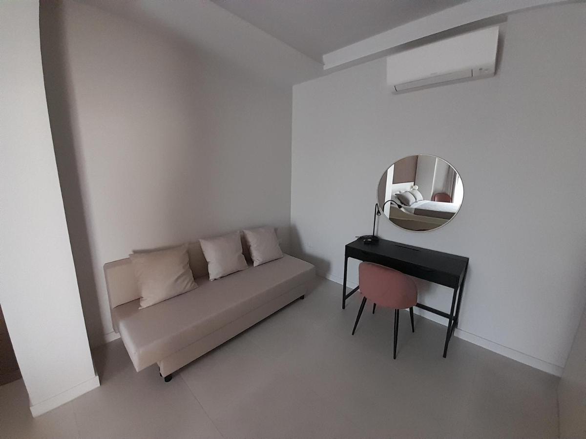 Gt Apartments - New Opening 维博瓦伦蒂亚码头 外观 照片